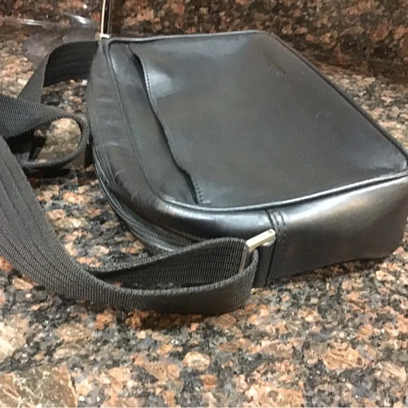 Salvatore Ferragamo Gancini Bags - Picture 3 of 9